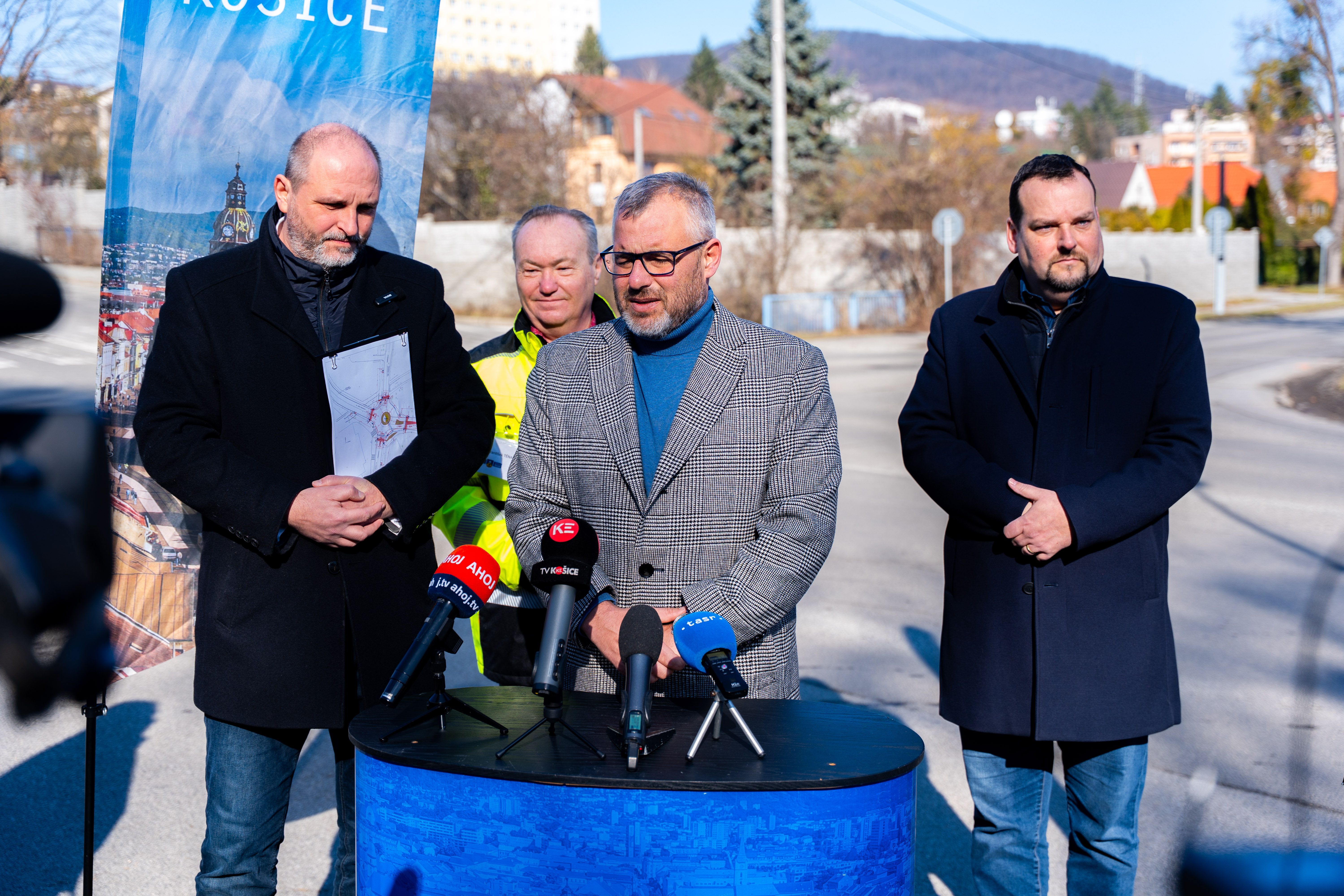 stretnutie ku vystavbe okruznej krizovatky Kostolianska cesta-7